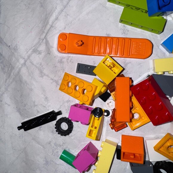 3 Ounces Of Lego Toy Bricks Random Lot - Picture 5 of 5